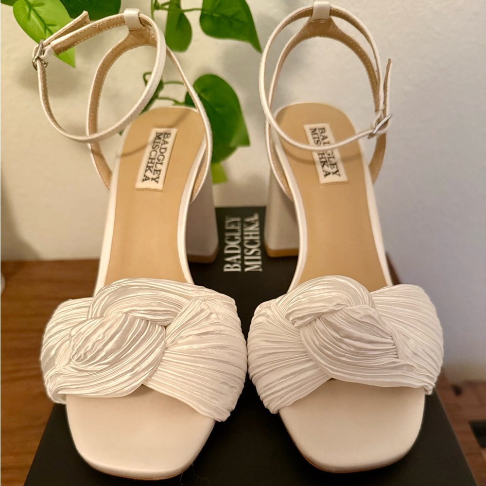 Badgley Mischka Dafne: White Satin Block Heel Sandal - Picture 3 of 5